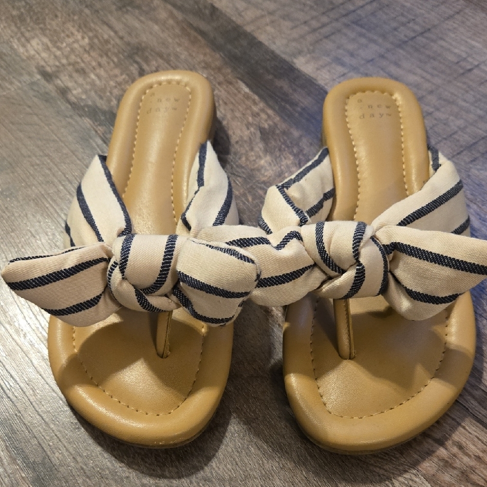 Striped Bow Sandals